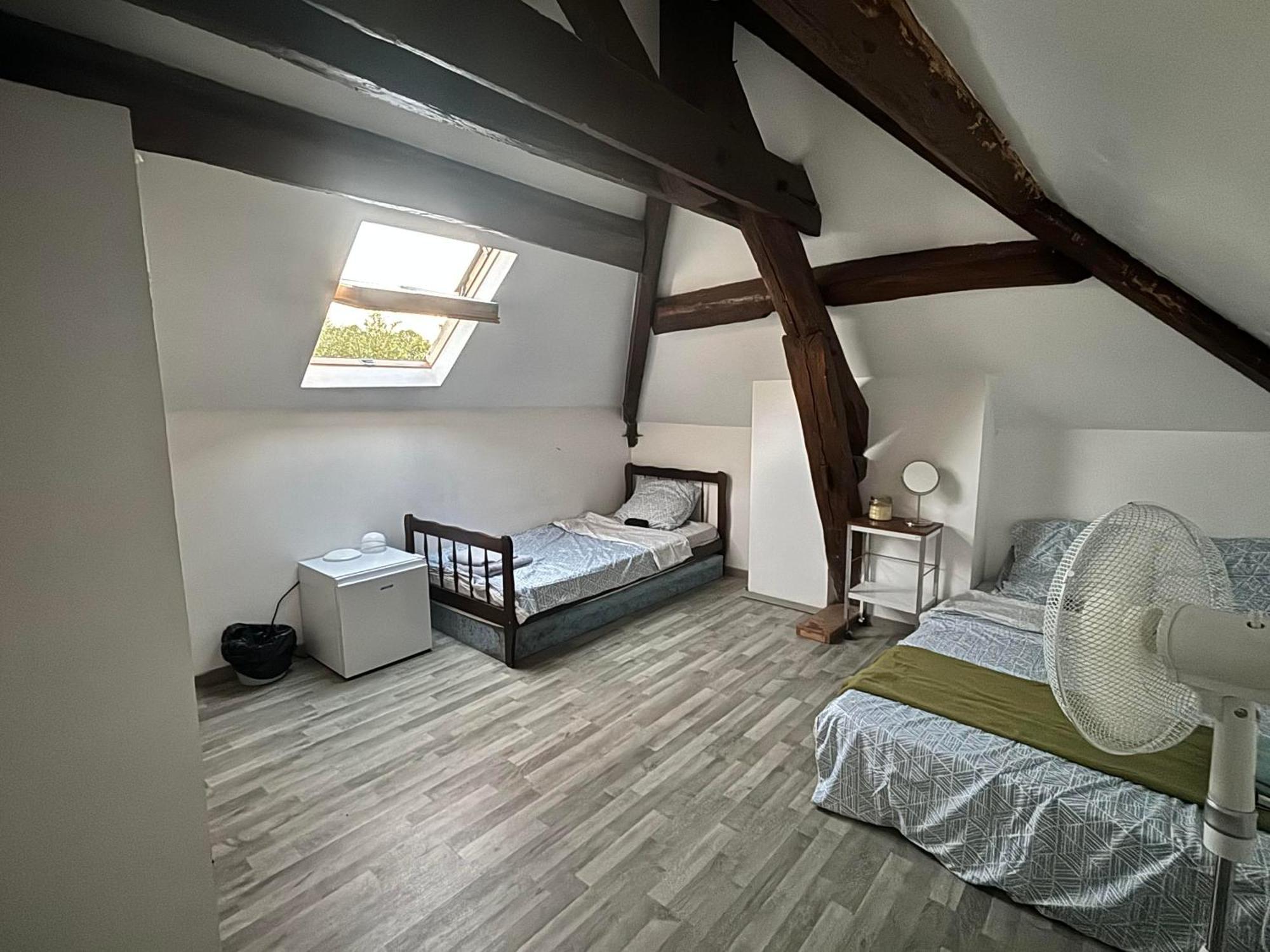 Endroit Charmant Coulommiers Exteriér fotografie